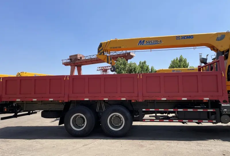 Howo Crane Truck-2