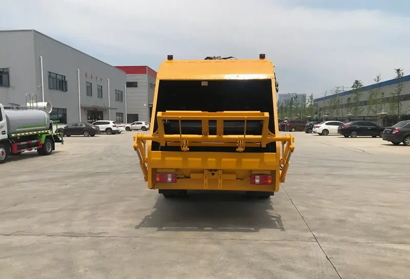 Sinotruk HOWO Garbage Compactor Truck-5