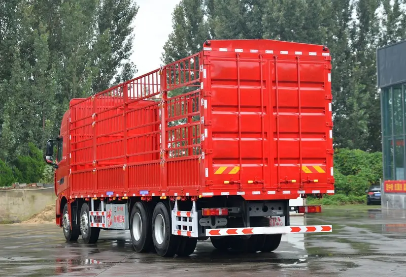 used cargo trucks for sale-2