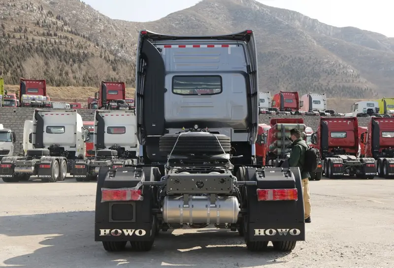 used howo trucks for sale in nigeria-3